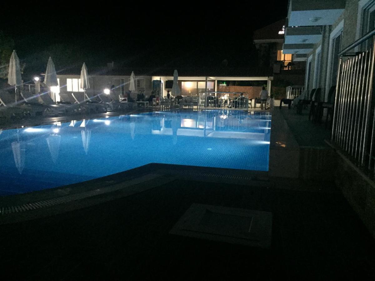 דליאן Vespera Hotel מראה חיצוני תמונה