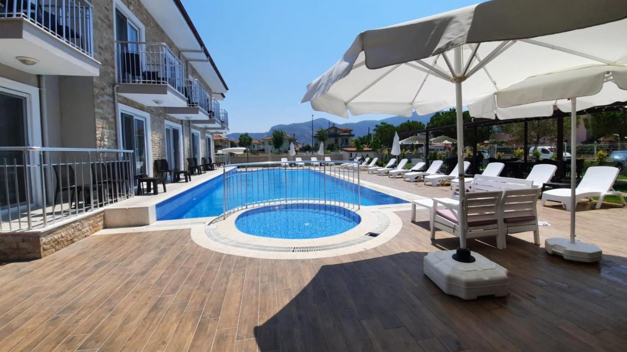 דליאן Vespera Hotel מראה חיצוני תמונה