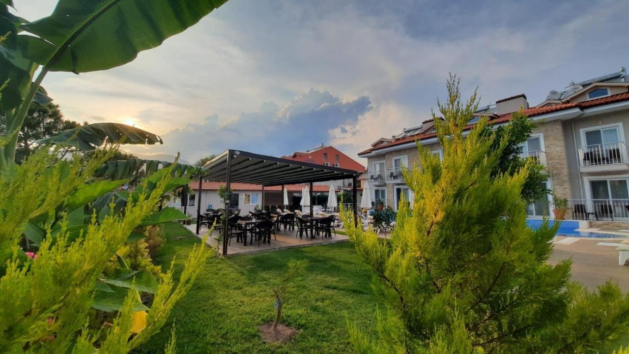 דליאן Vespera Hotel מראה חיצוני תמונה