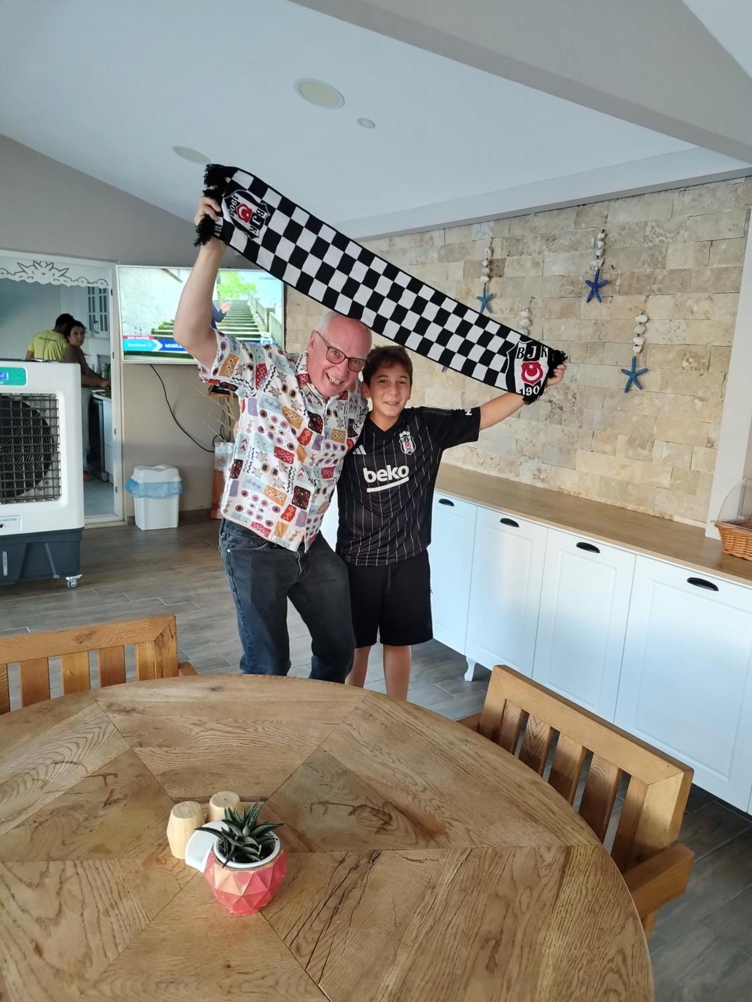 דליאן Vespera Hotel מראה חיצוני תמונה